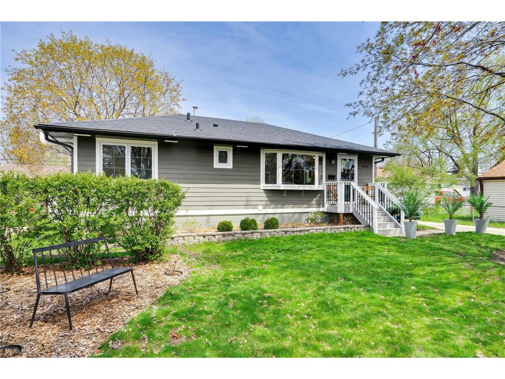 6714 Dudley Avenue N Crystal MN 55428 6508701 image1