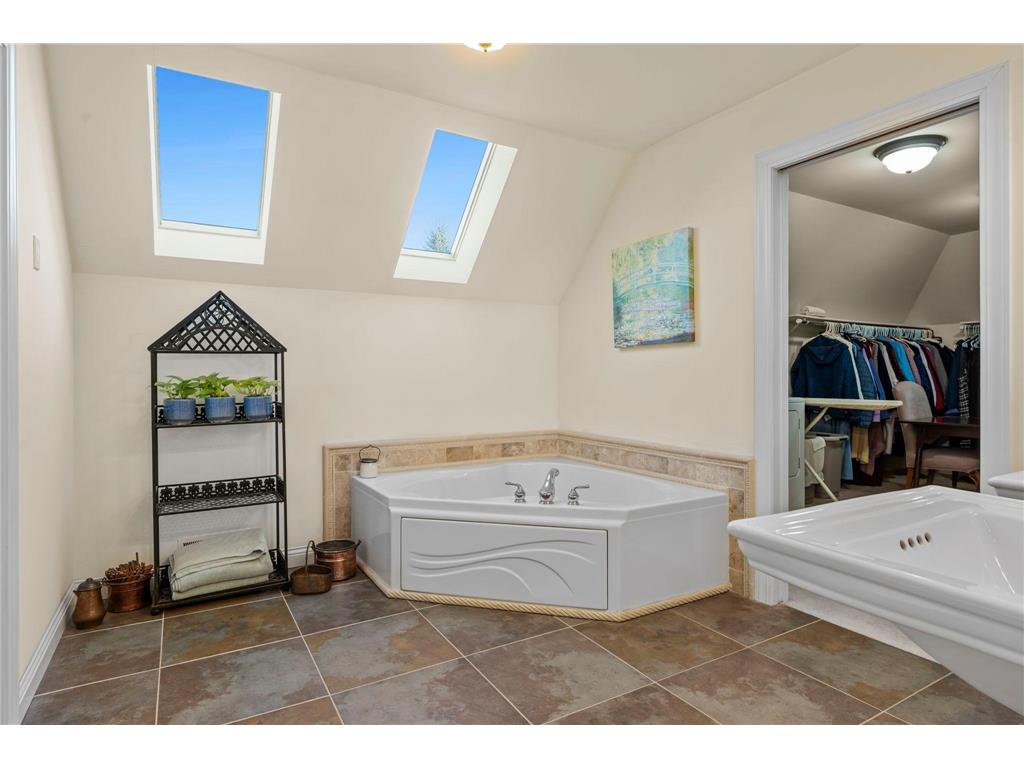 6715 290th Street W Northfield MN 55057 6807048 image29