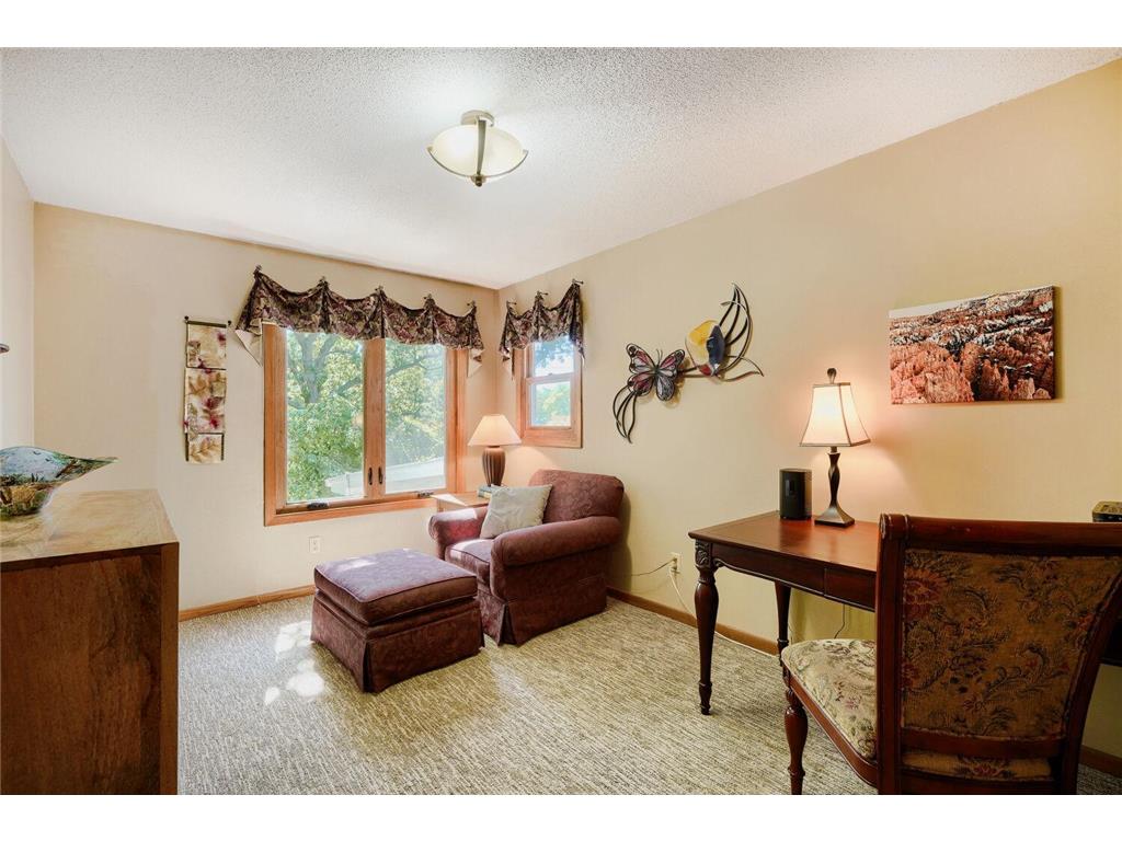 6715 Ashton Avenue NE Fridley MN 55432 - Locke 7092872 image14