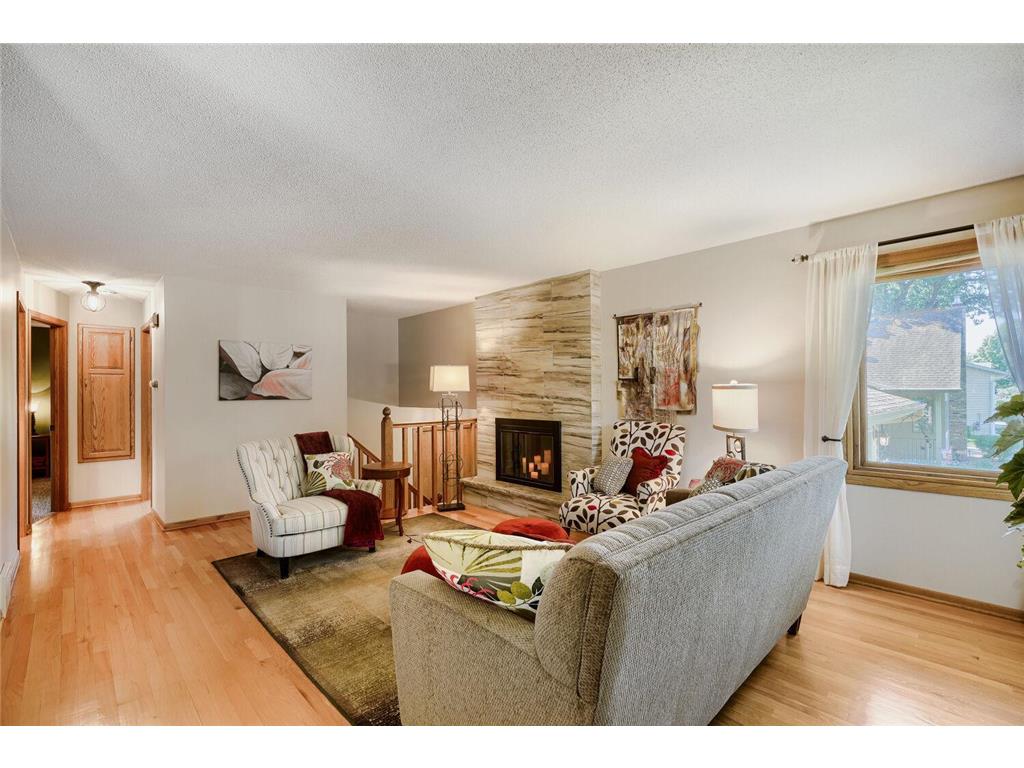 6715 Ashton Avenue NE Fridley MN 55432 - Locke 7092872 image5