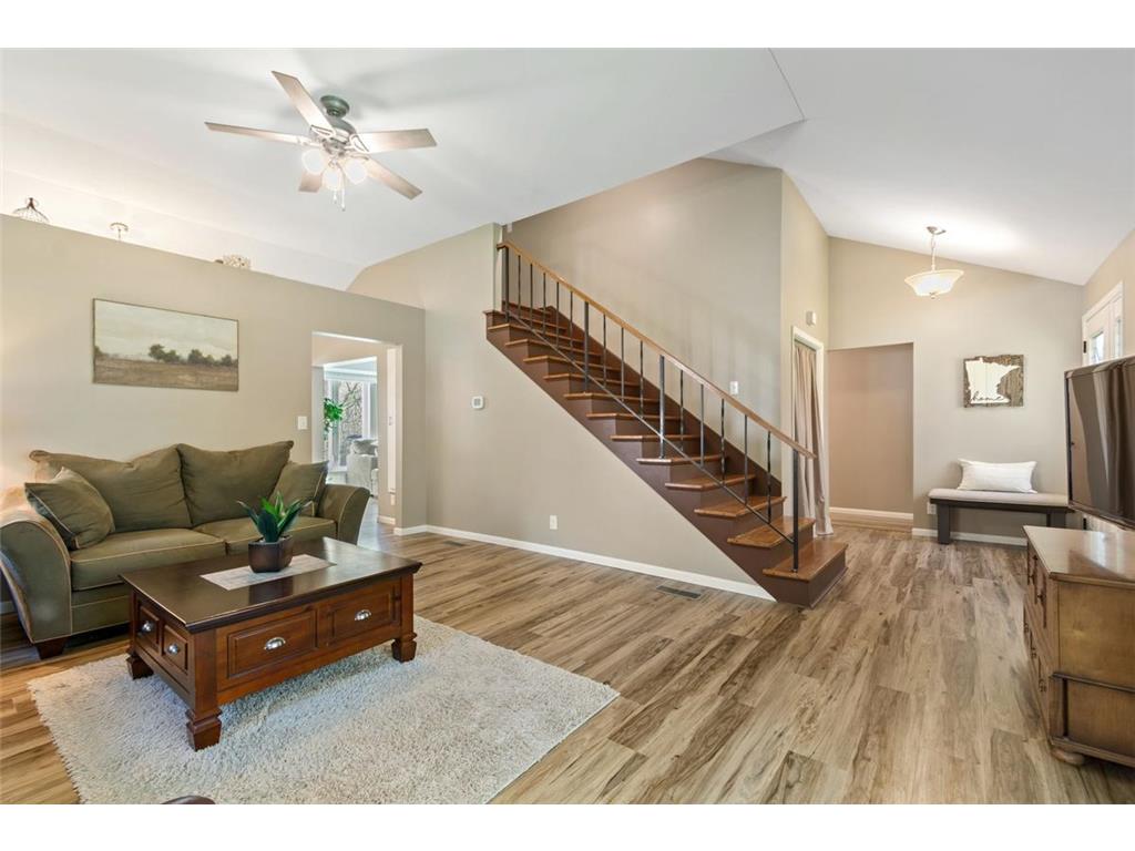 6715 Sioux Trail Greenfield MN 55373 7061240 image9