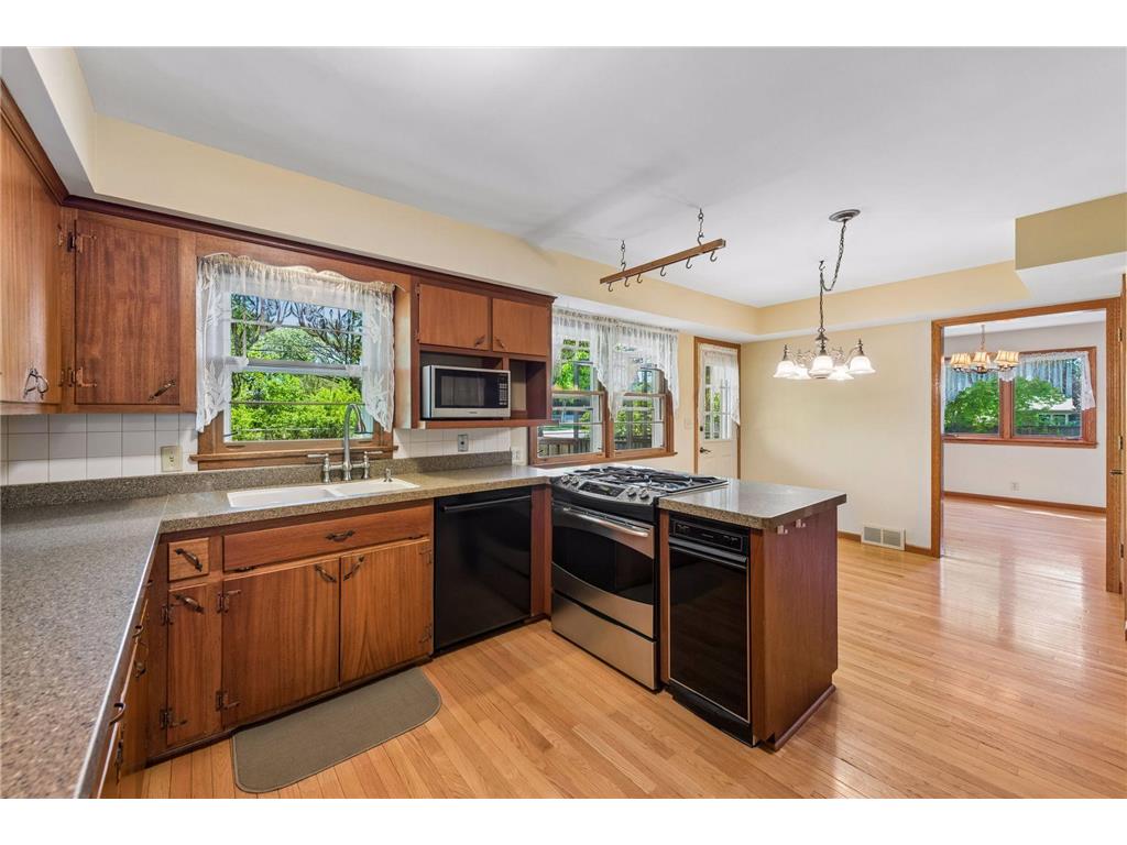 6717 Southdale Road Edina MN 55435 7084263 image19