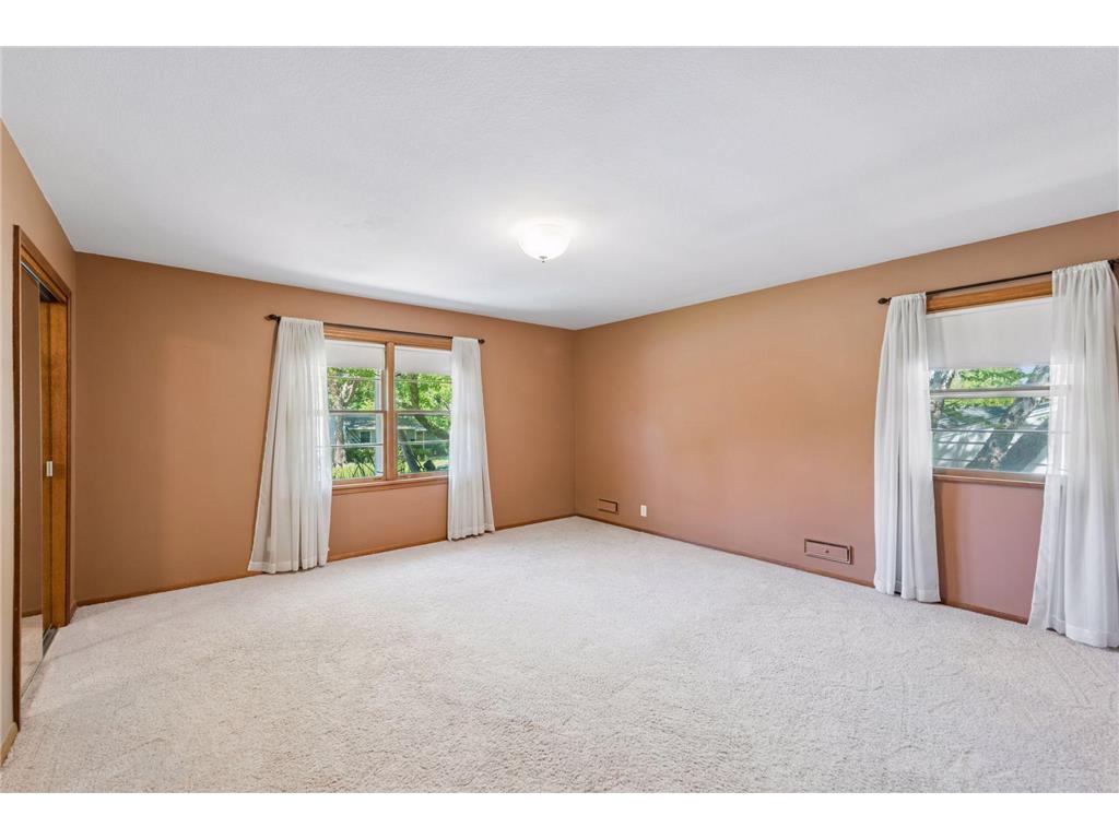 6717 Southdale Road Edina MN 55435 7084263 image24