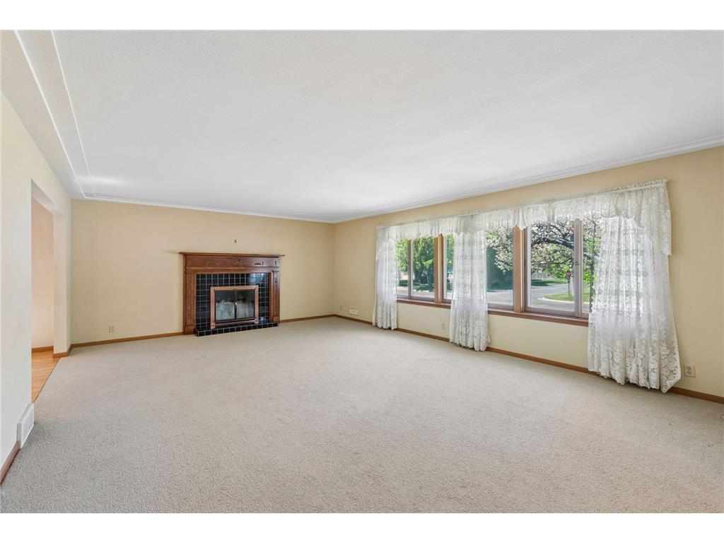 6717 Southdale Road Edina MN 55435 7084263 image9