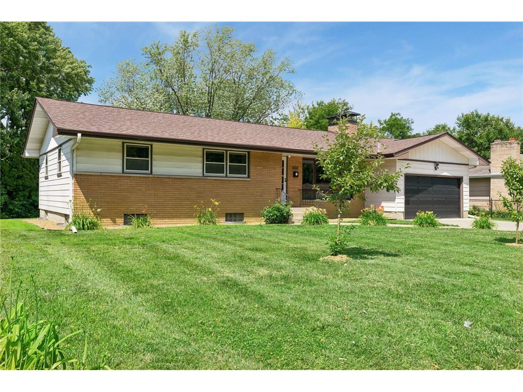 6718 36th Avenue N Crystal MN 55427 7106392 image1