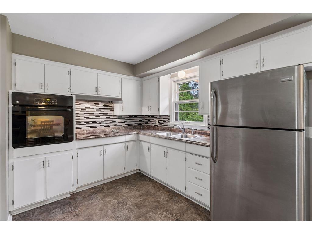 6718 36th Avenue N Crystal MN 55427 7106392 image13