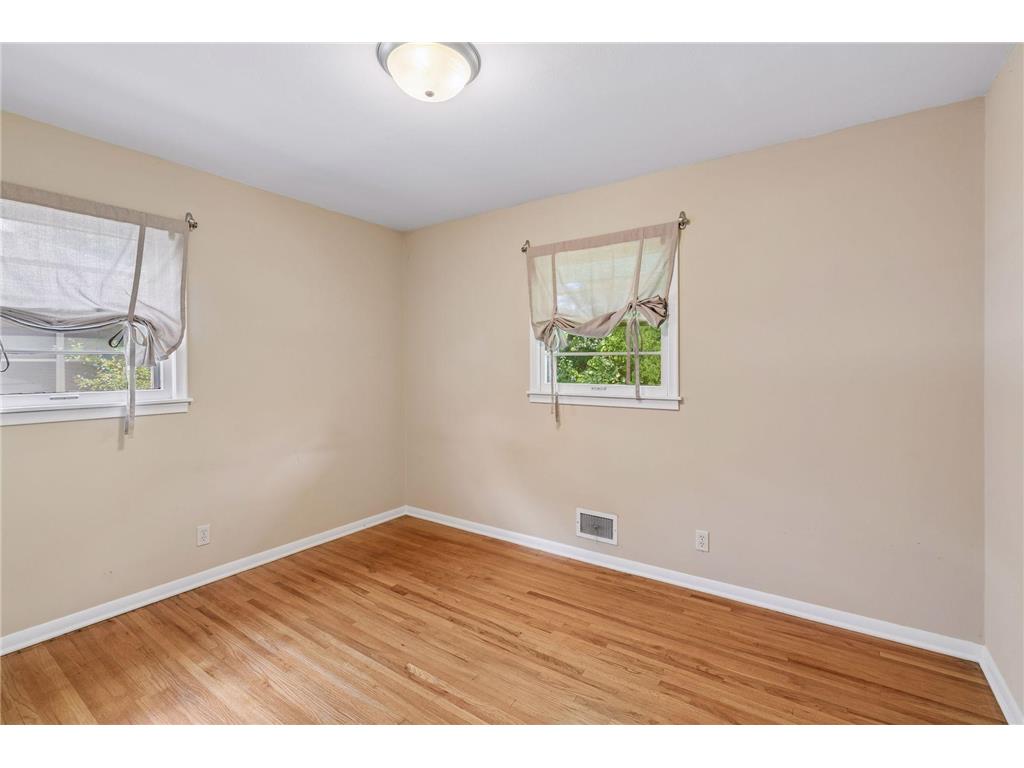 6718 36th Avenue N Crystal MN 55427 7106392 image20