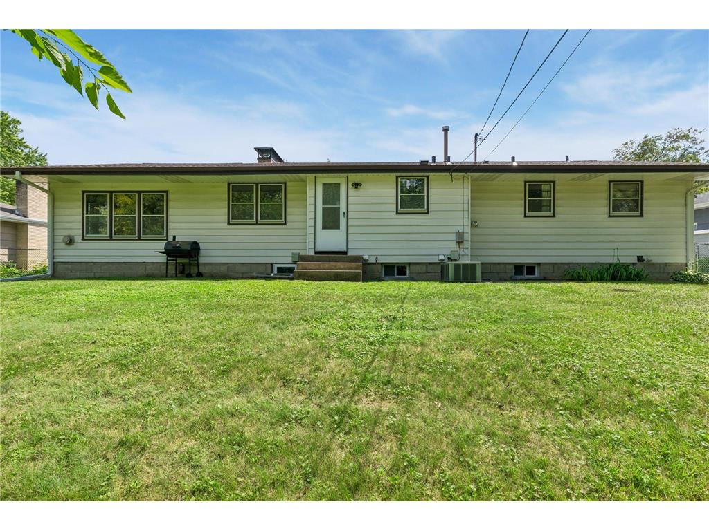 6718 36th Avenue N Crystal MN 55427 7106392 image34