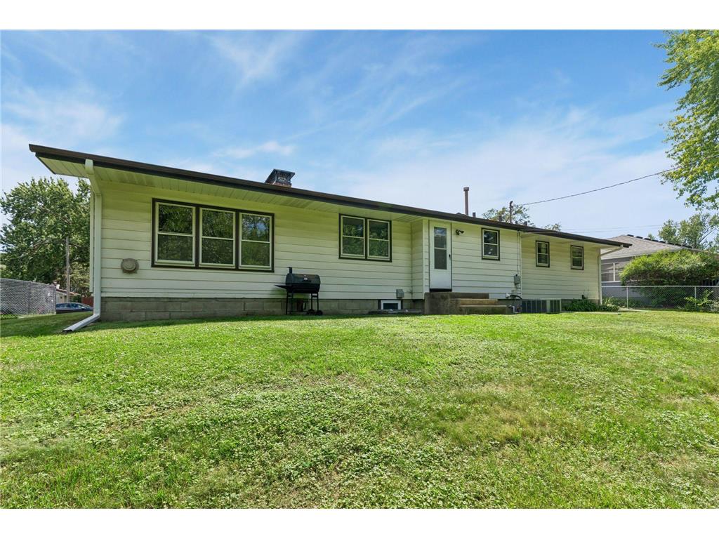 6718 36th Avenue N Crystal MN 55427 7106392 image35