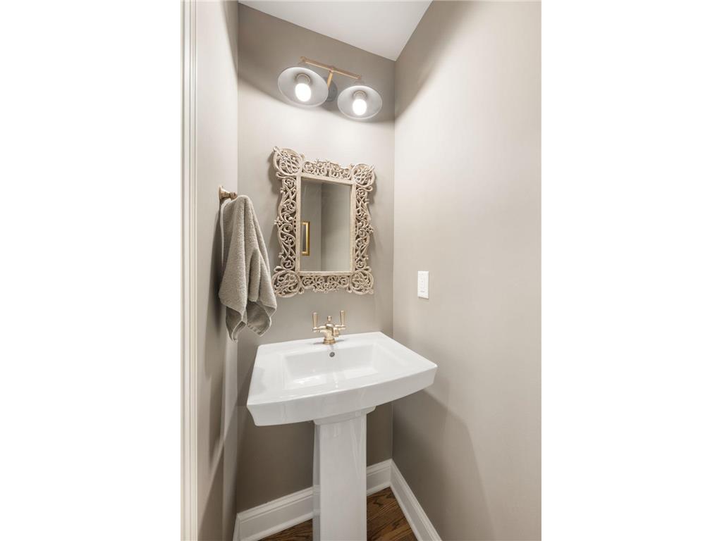 6718 Lakeview Avenue Richfield MN 55423 7090299 image29