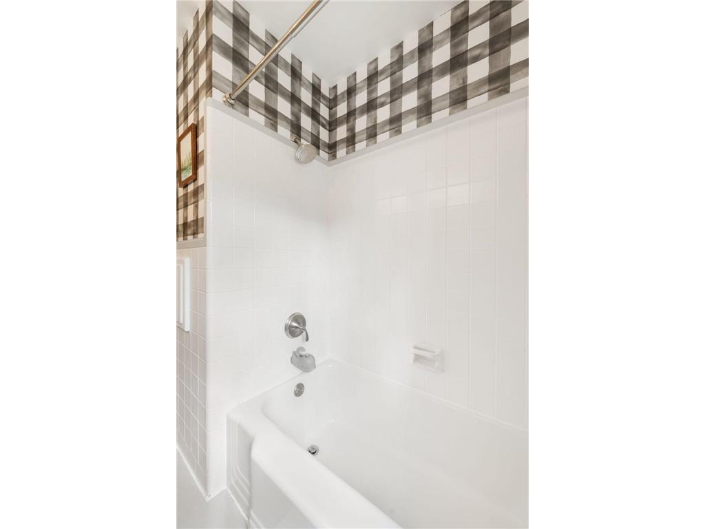 6718 Lakeview Avenue Richfield MN 55423 7090299 image38