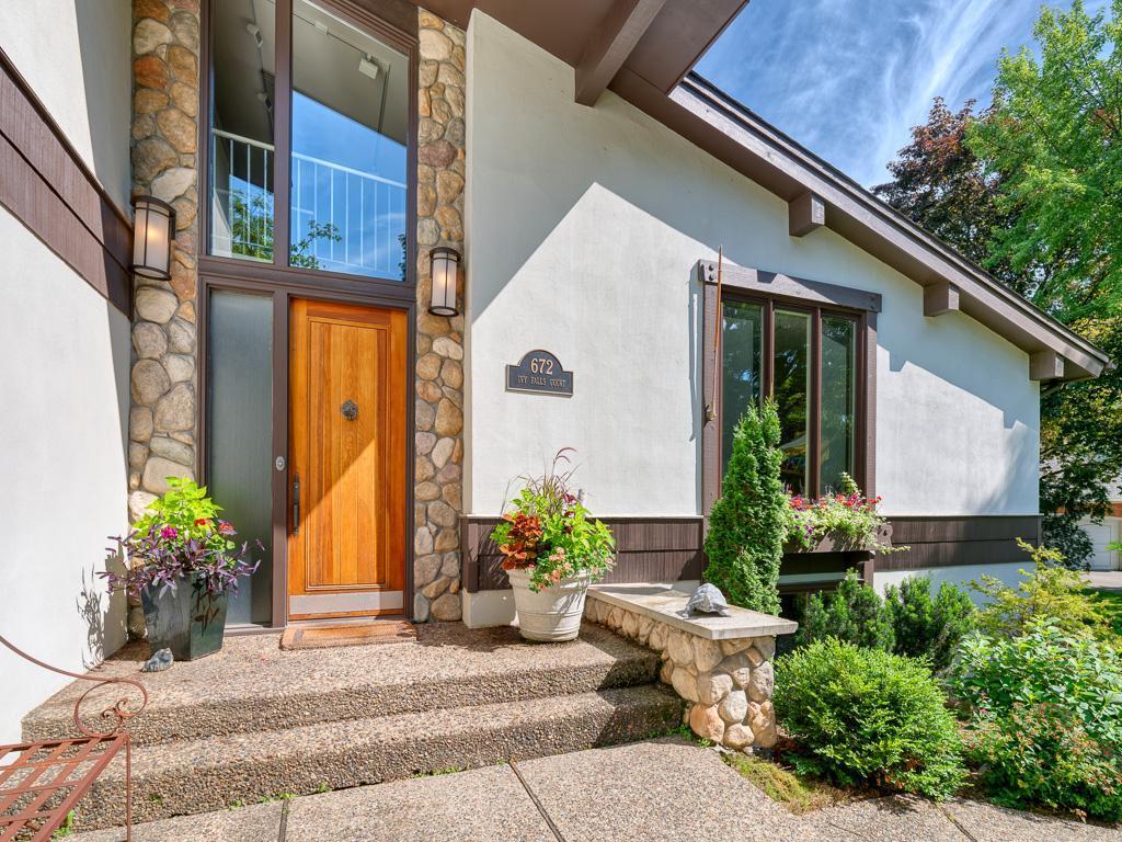 672 Ivy Falls Court Mendota Heights MN 55118 6802749 image1