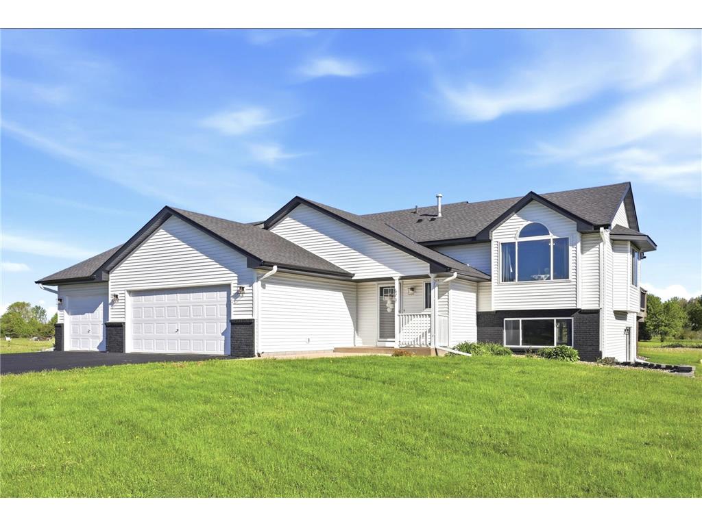 672 Laurie Lane Hudson WI 54016 7077435 image2