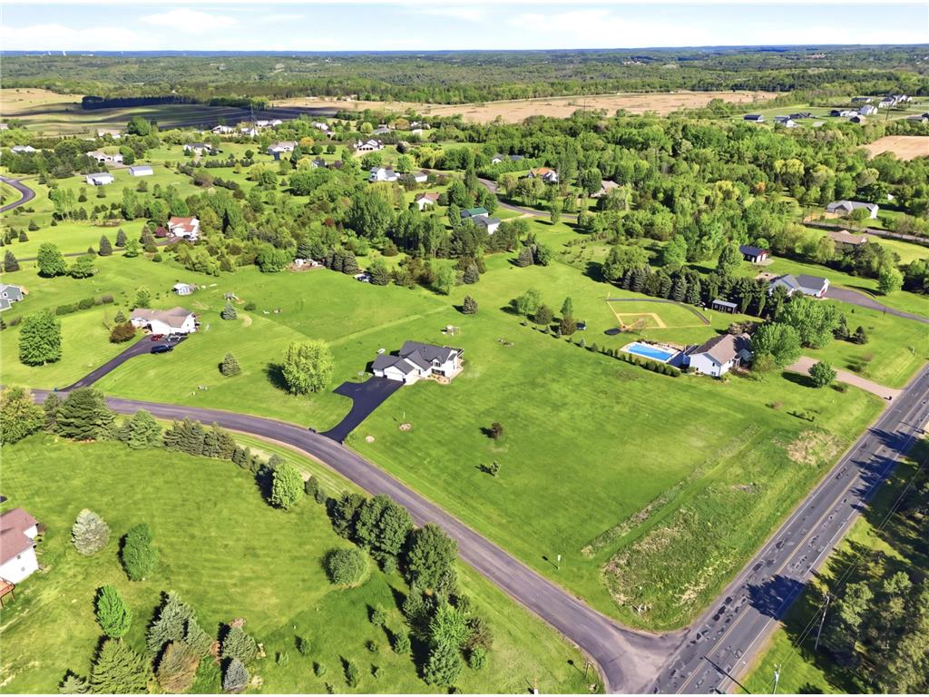 672 Laurie Lane Hudson WI 54016 7077435 image24