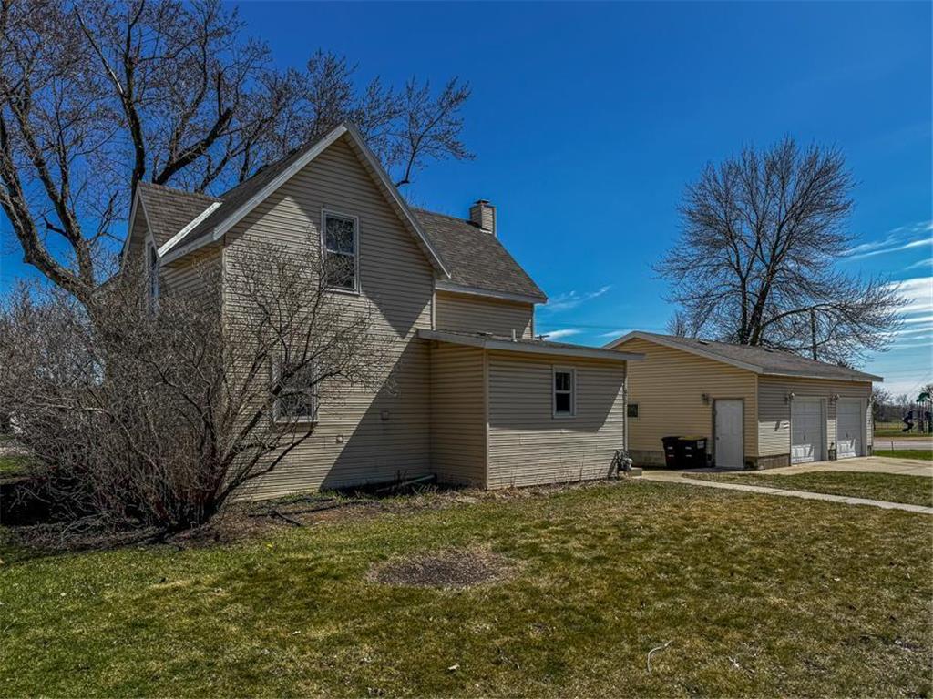 672 S Anna Avenue Lake Crystal MN 56055 7050452 image34