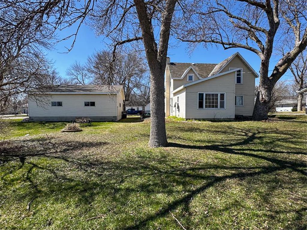 672 S Anna Avenue Lake Crystal MN 56055 7050452 image35