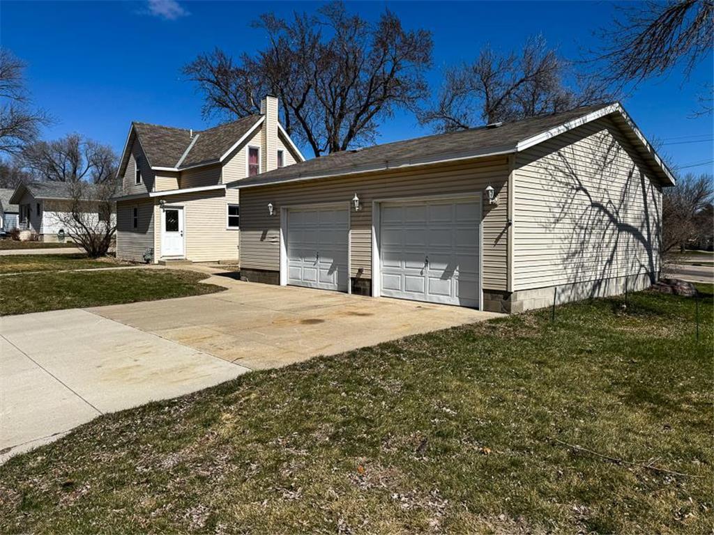 672 S Anna Avenue Lake Crystal MN 56055 7050452 image38