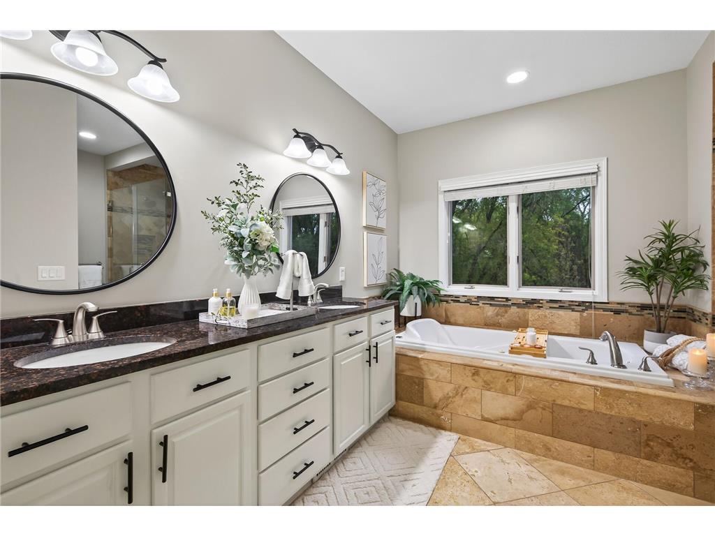 6720 Crackleberry Trail Woodbury MN 55129 6804733 image24