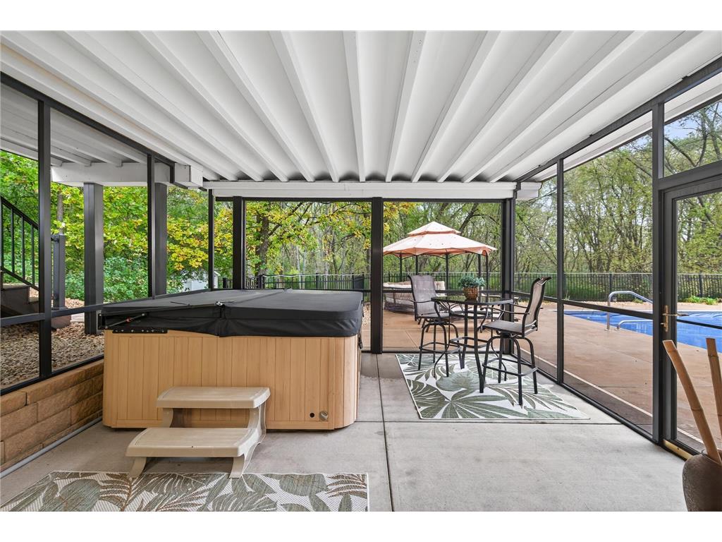 6720 Crackleberry Trail Woodbury MN 55129 6804733 image49