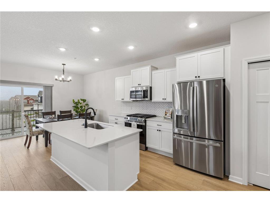 6722 Wildflower Way Minnetrista MN 55331 7061008 image4