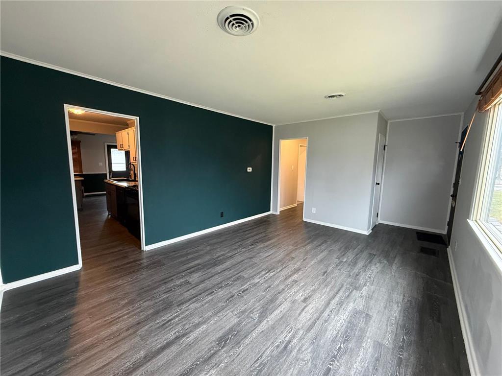 6725 W Verona Court Milwaukee WI 53219 7059804 image1