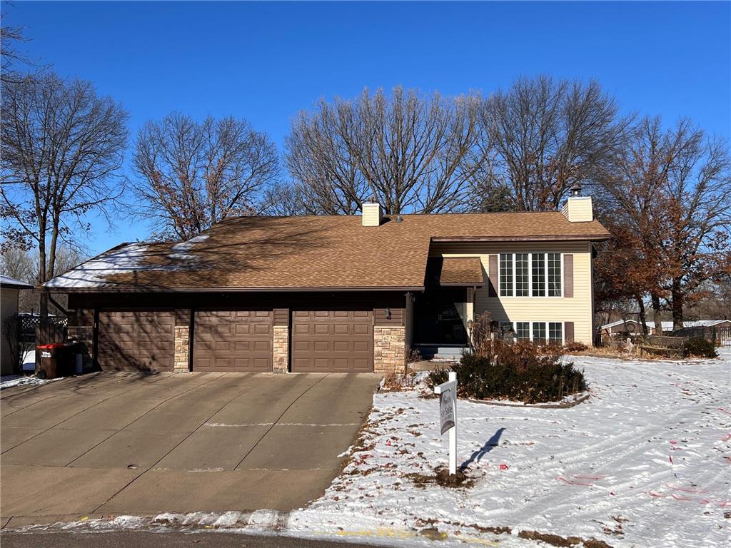 6726 Upper 28th Street N Oakdale MN 55128 6651295 image1