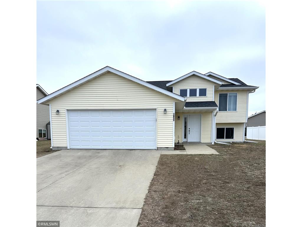 6728 23rd Street N, Saint Cloud, MN, 56303 MLS 6485109 Edina Realty