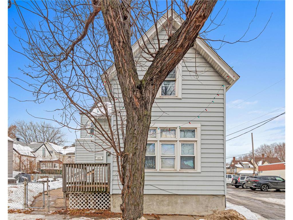673 Dale Street N Saint Paul MN 55103 6825030 image1