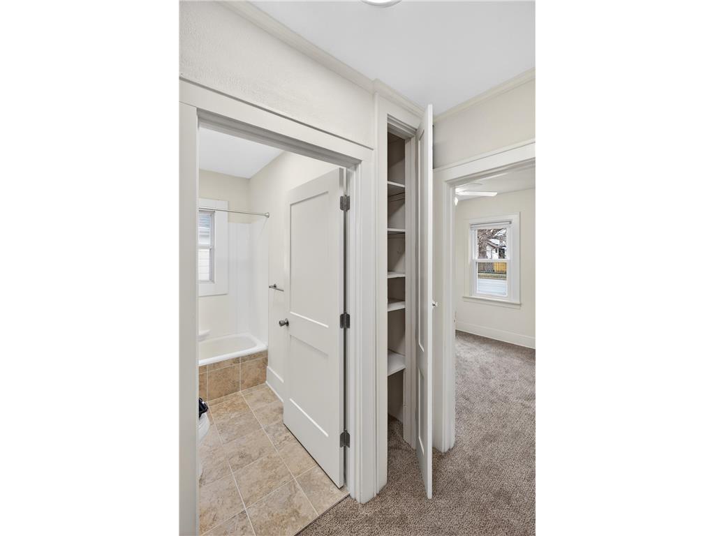 673 Hamline Avenue S Saint Paul MN 55116 6765847 image21