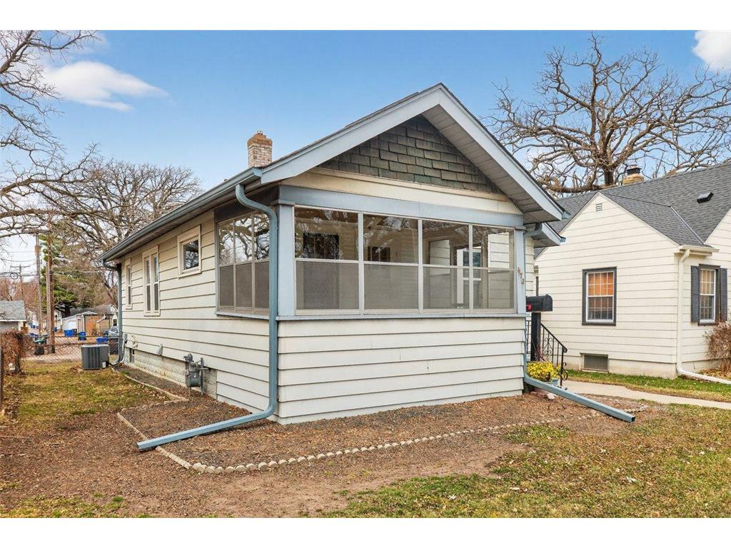 673 Hamline Avenue S Saint Paul MN 55116 6765847 image3