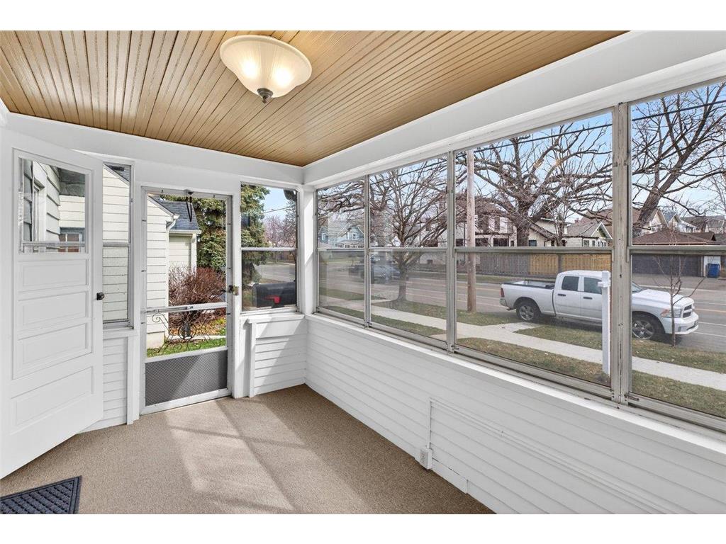 673 Hamline Avenue S Saint Paul MN 55116 6765847 image4