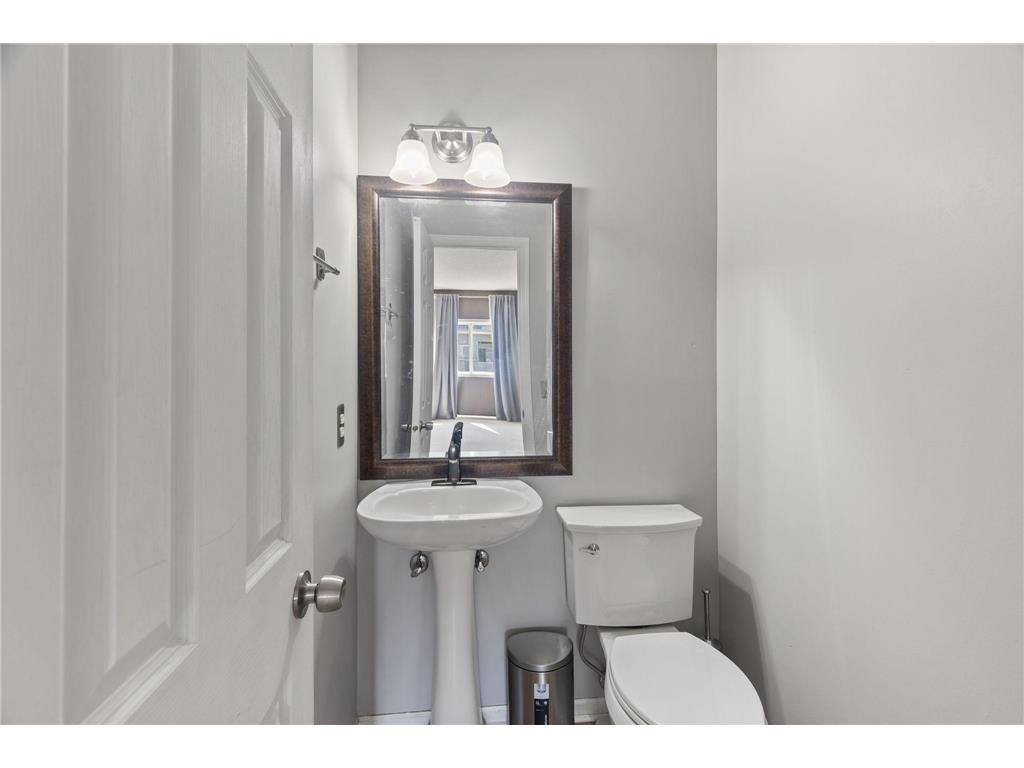 673 Kingfisher Lane #H Woodbury MN 55125 7049574 image20