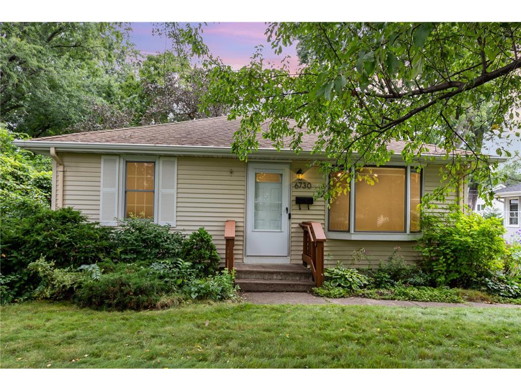 6730 50th Avenue N Crystal MN 55428 6480470 image1