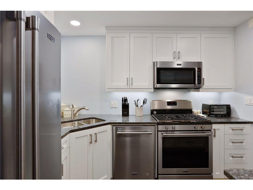 6730 Vernon Avenue S #105 Edina MN 55436 6814946 image10