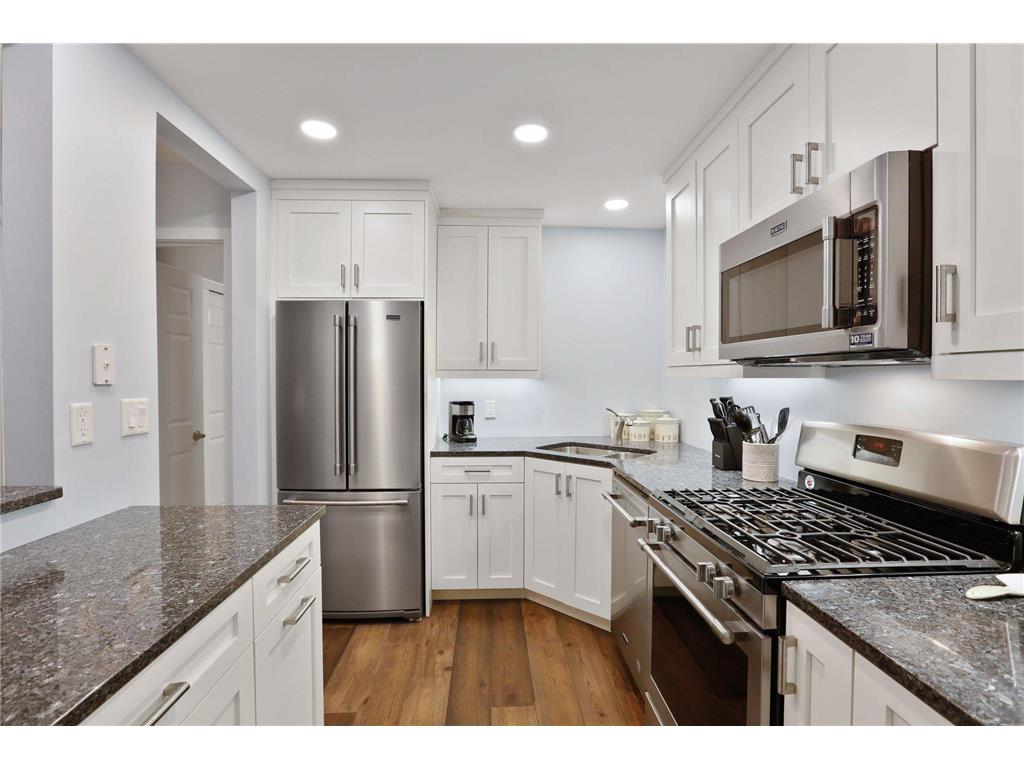 6730 Vernon Avenue S #105 Edina MN 55436 6814946 image9