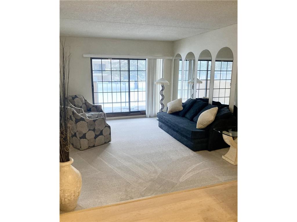 6730 Vernon Avenue S #107 Edina MN 55436 7004738 image1