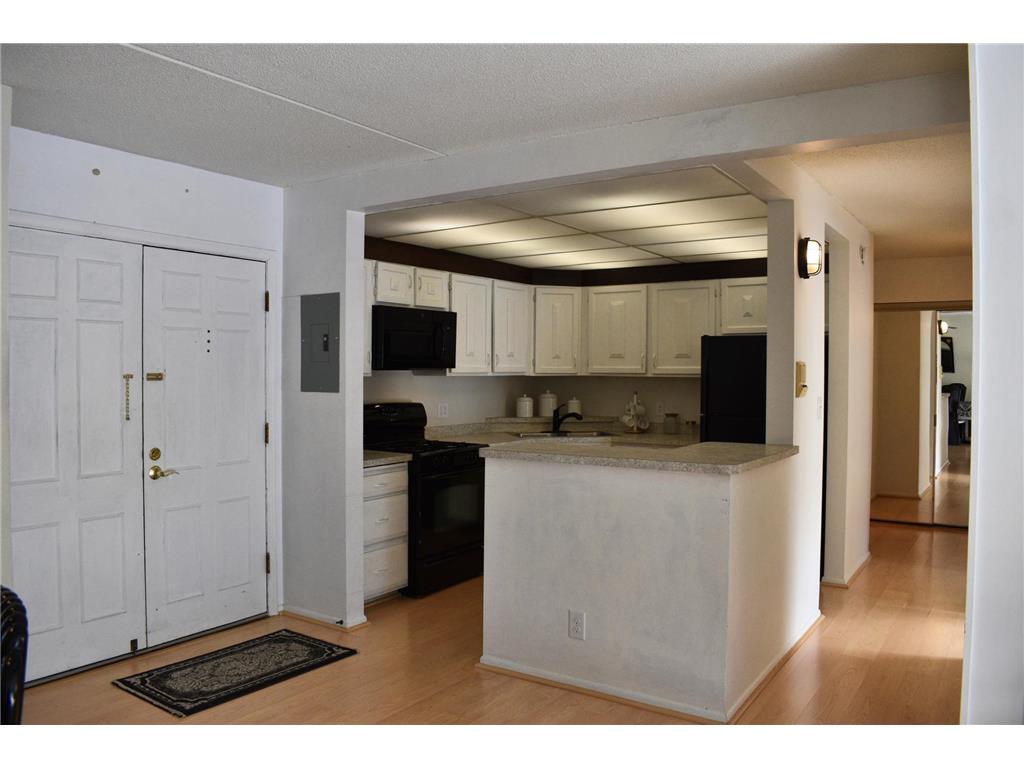 6730 Vernon Avenue S #107 Edina MN 55436 7004738 image8