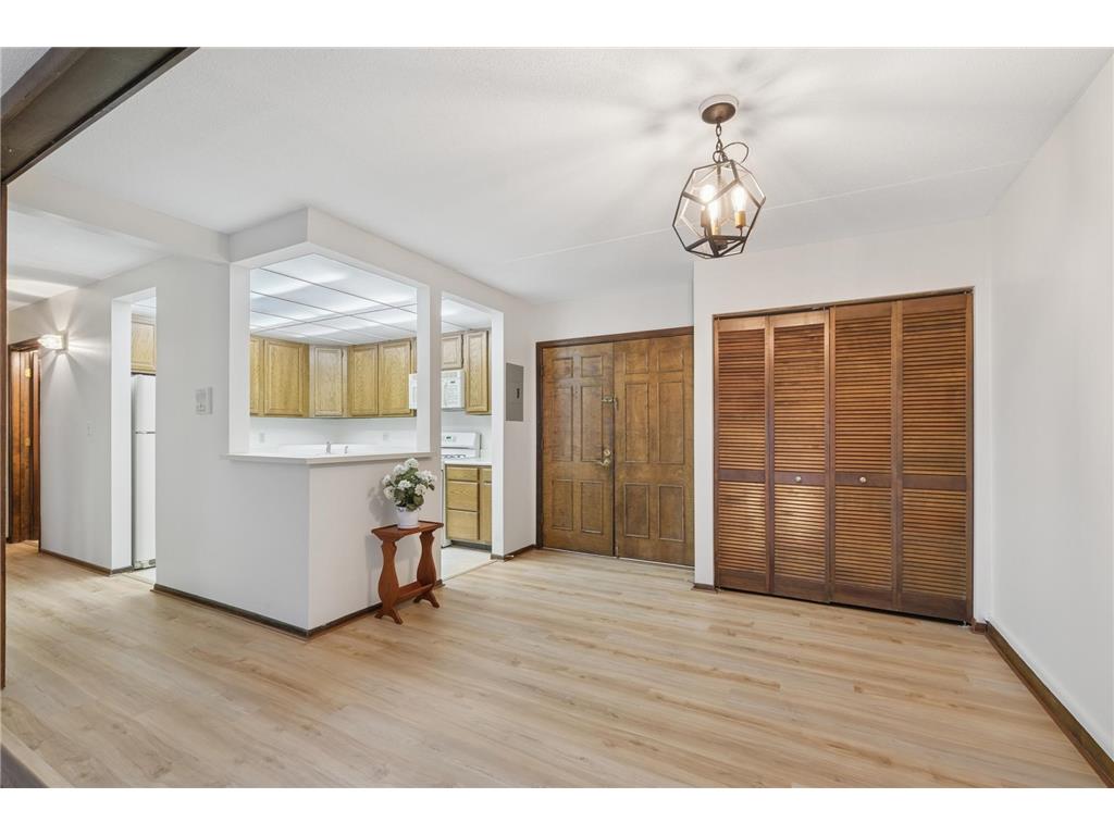 6730 Vernon Avenue S #201 Edina MN 55436 6704176 image5