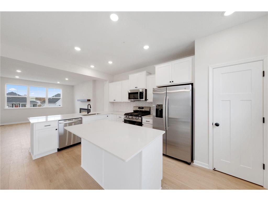 6730 Wildflower Way Minnetrista MN 55331 6814956 image1