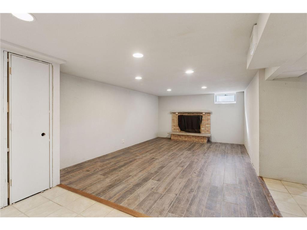 6733 Emerson Avenue N Brooklyn Center MN 55430 6776850 image24