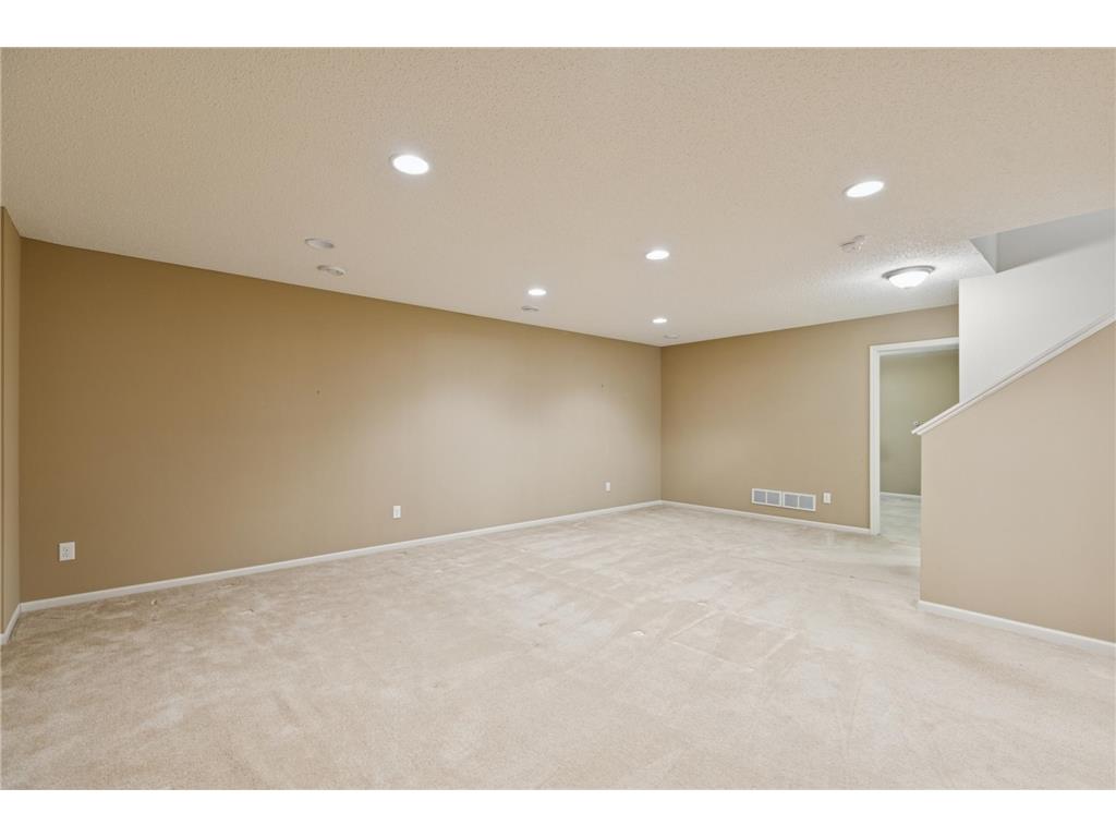 6736 99th Avenue N Brooklyn Park MN 55445 6801691 image23