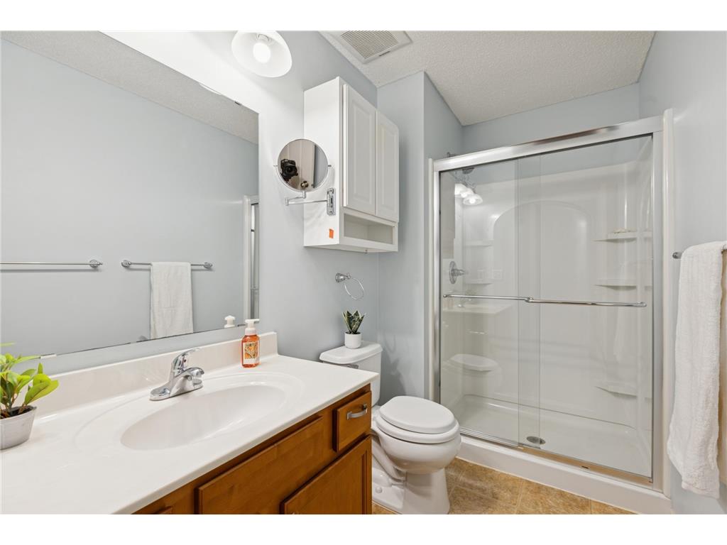 6736 99th Avenue N Brooklyn Park MN 55445 6801691 image26