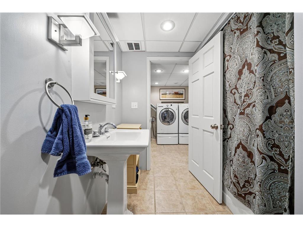6736 Vincent Avenue S Richfield MN 55423 7076135 image23