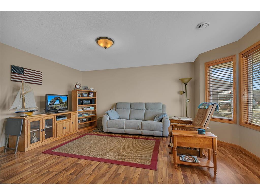 6737 22nd Street Loop N Saint Cloud MN 56303 7049473 image11