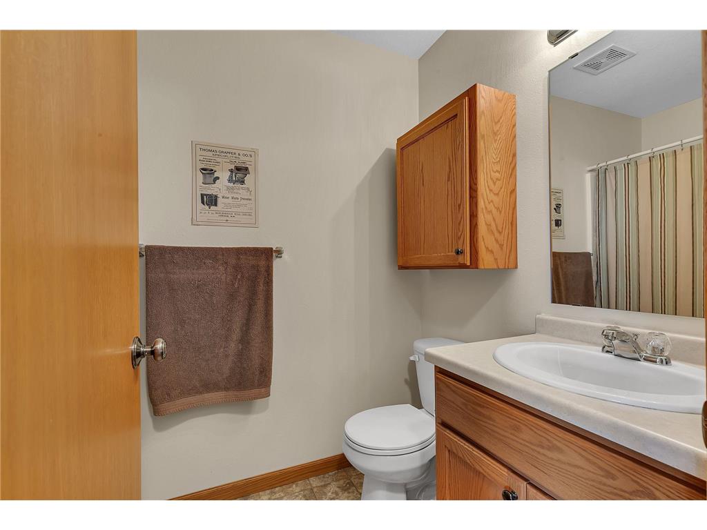 6737 22nd Street Loop N Saint Cloud MN 56303 7049473 image16