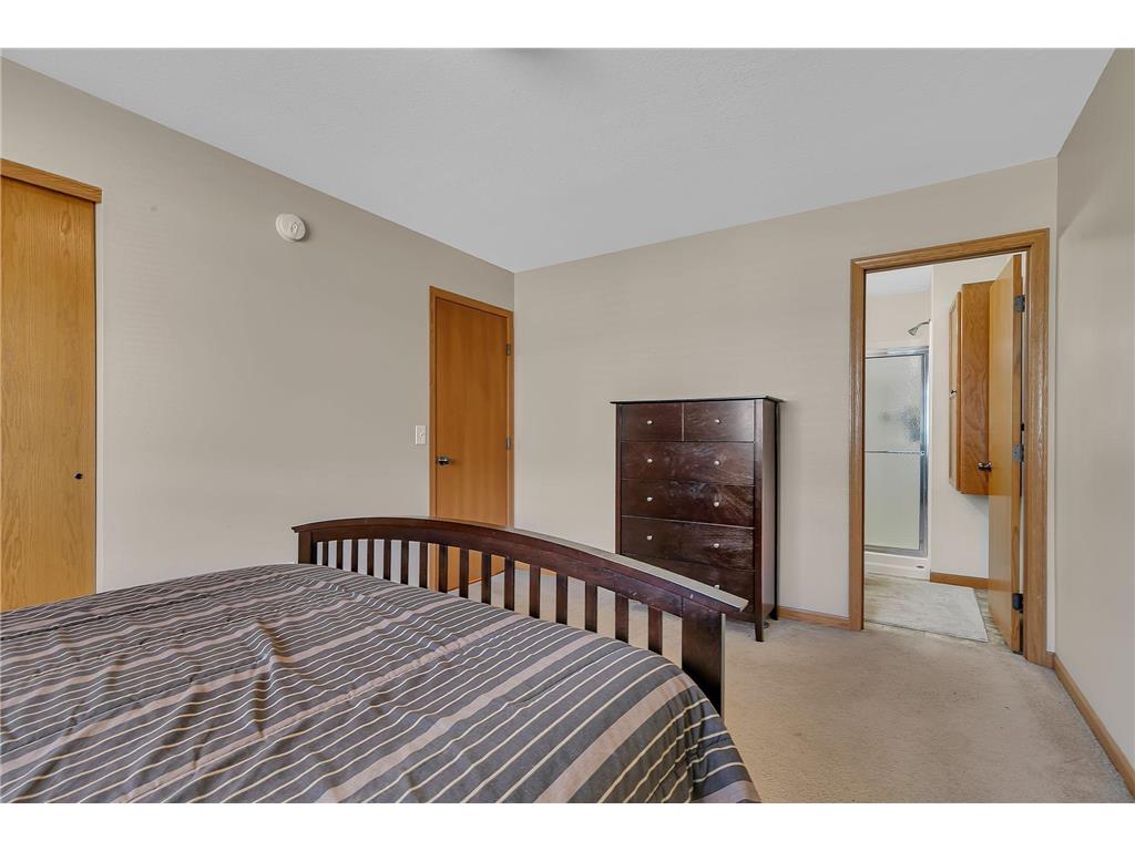 6737 22nd Street Loop N Saint Cloud MN 56303 7049473 image18