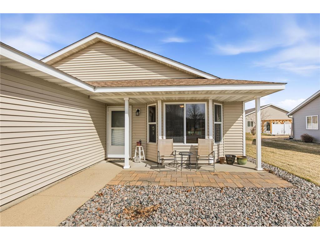 6737 22nd Street Loop N Saint Cloud MN 56303 7049473 image2