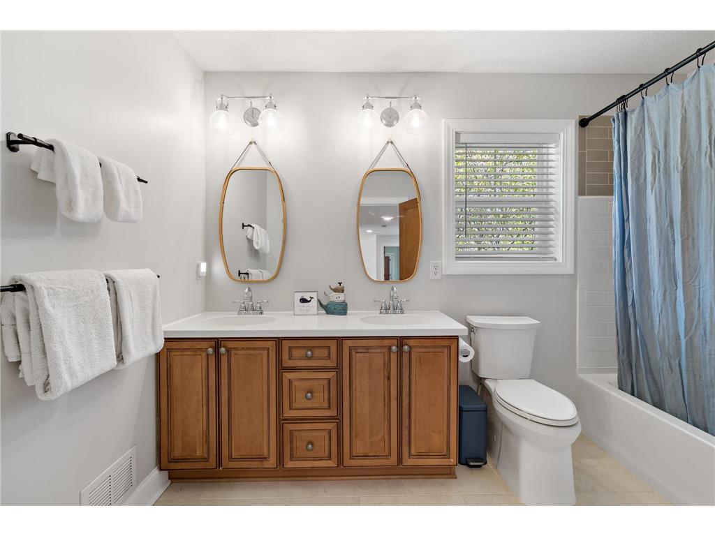 6739 Fountain Lane N Maple Grove MN 55311 7036983 image28