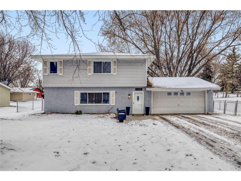 6739 Yucca Lane N Maple Grove MN 55311 7007857 image1