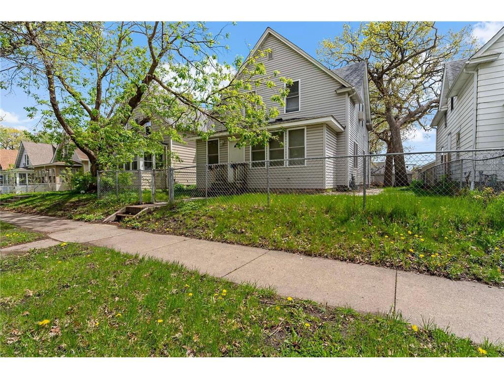 674 Hawthorne Avenue E Saint Paul MN 55106 6532800 image1